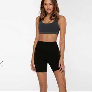 Lorna Jane Triple Threat Sports Bra